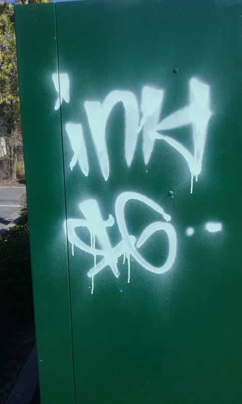 Graffiti, a report photo