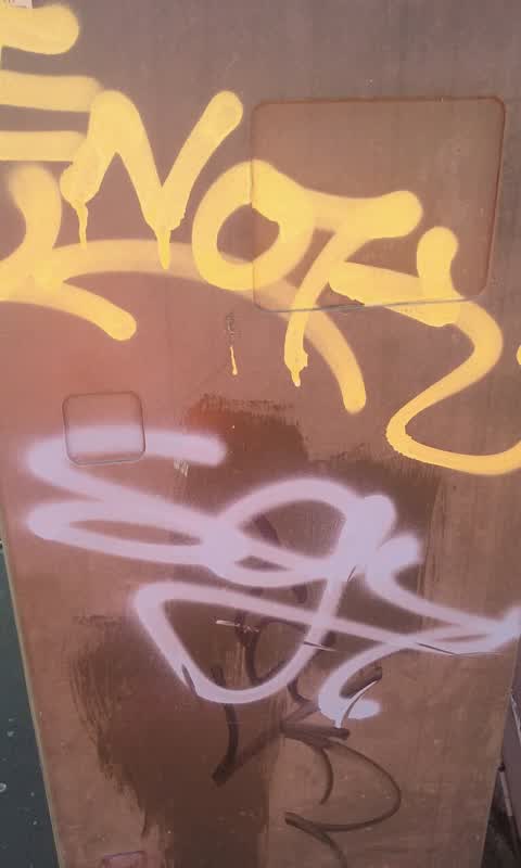 Graffiti, a report photo