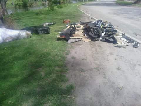 Rubbish/Recycling, a report photo