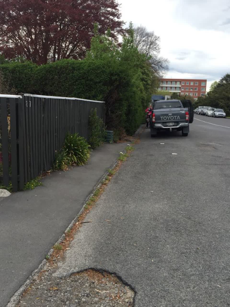 The photograph attached to this roading/streets report