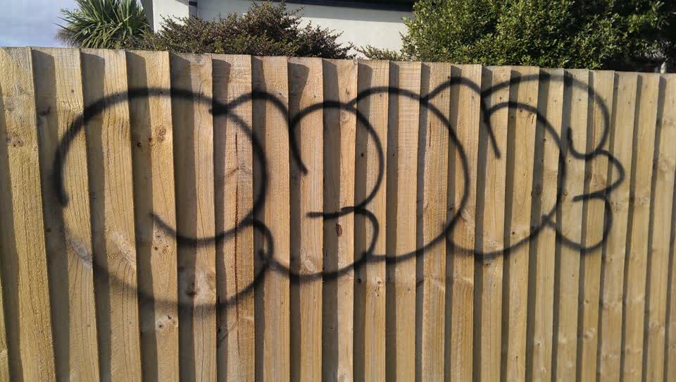 The photograph attached to this graffiti report