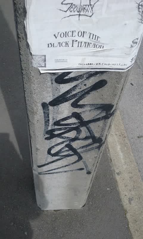 Graffiti, a report photo