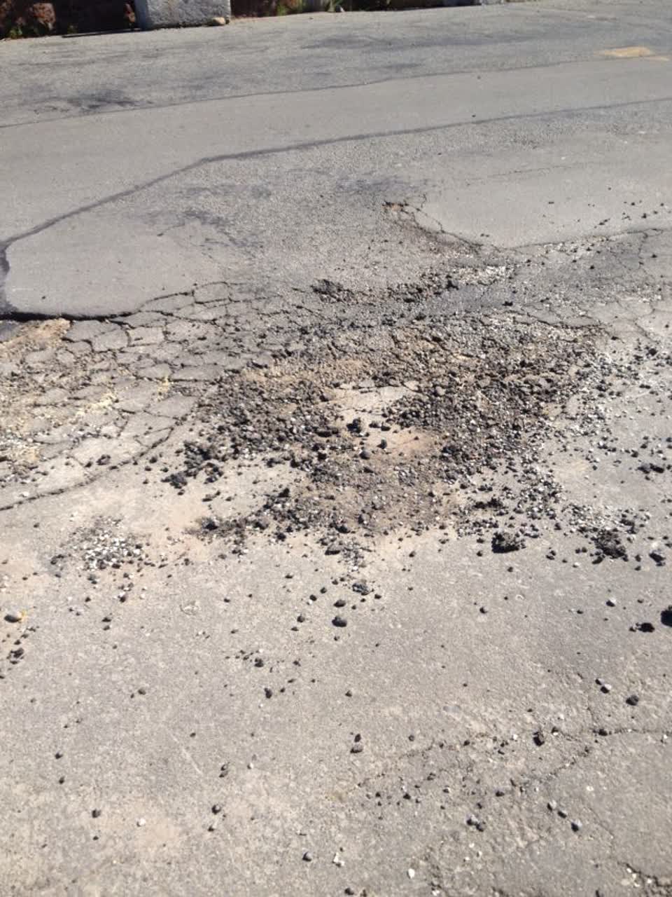 The photograph attached to this roading/streets report