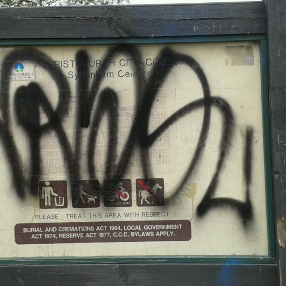 The photograph attached to this graffiti report