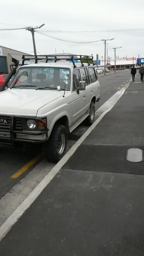 Roading/Streets, a report photo
