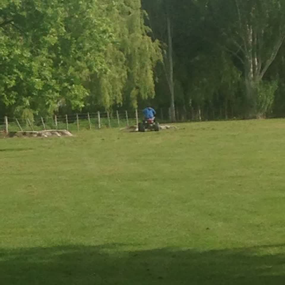 The photograph attached to this parks report
