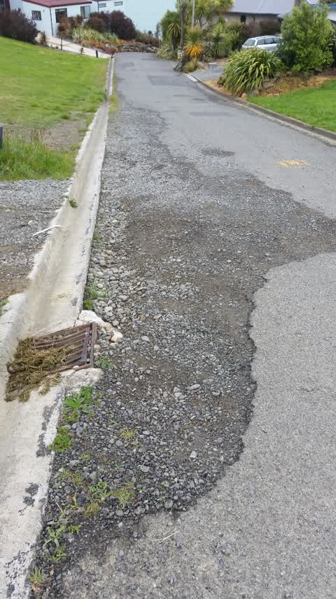Roading/Streets, a report photo