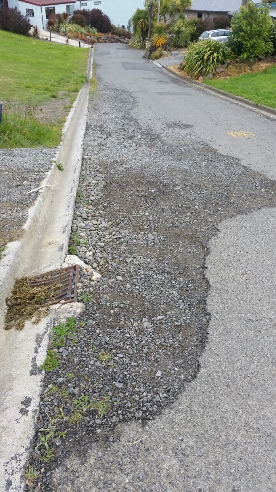 The photograph attached to this roading/streets report