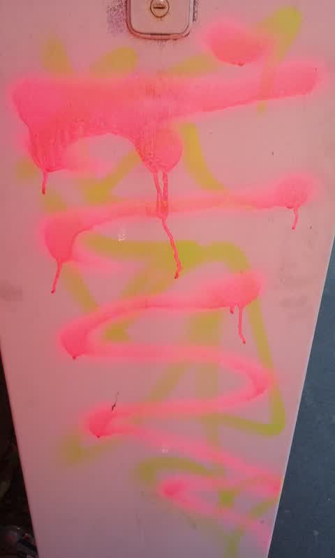 Graffiti, a report photo