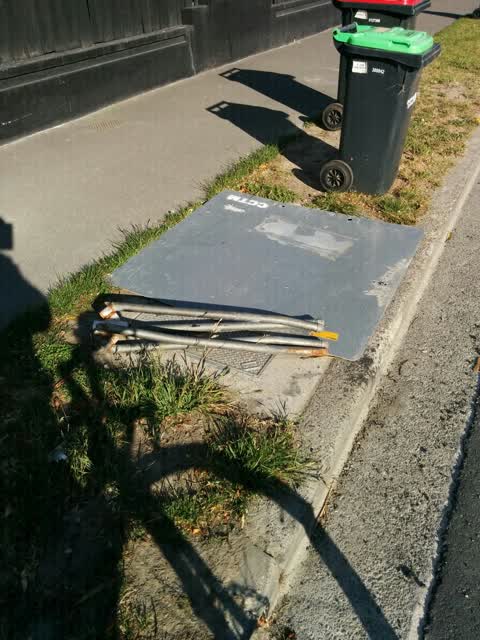 Roading/Streets, a report photo