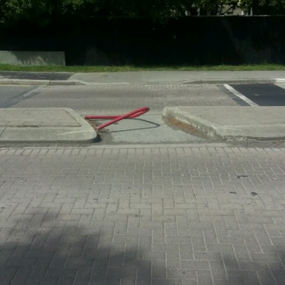 The photograph attached to this roading/streets report