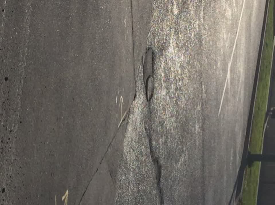 The photograph attached to this roading/streets report