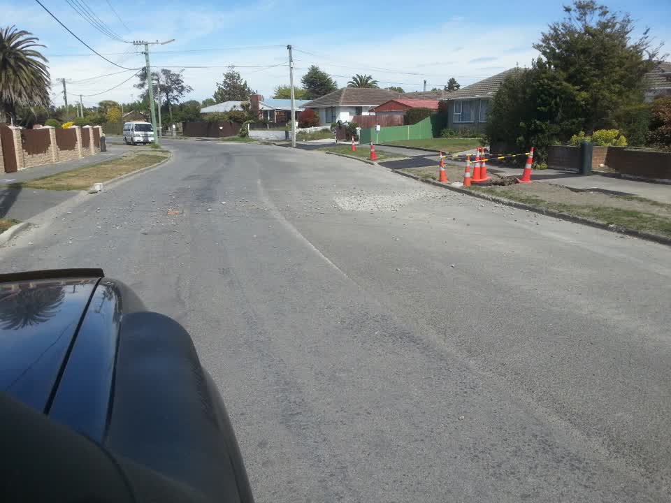 The photograph attached to this roading/streets report