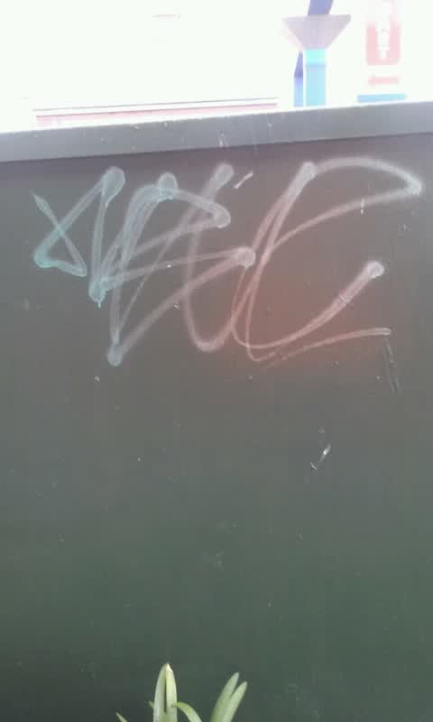 Graffiti, a report photo