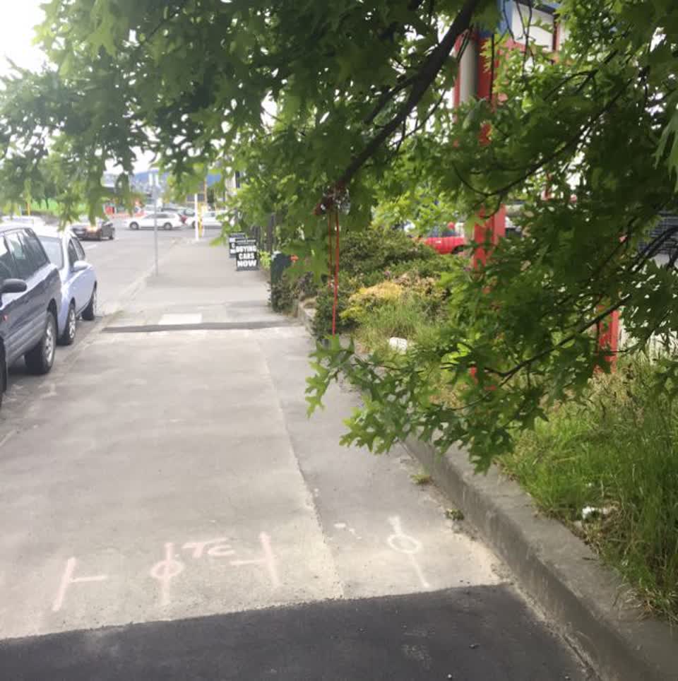 The photograph attached to this roading/streets report