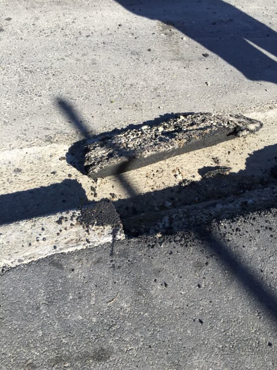 The photograph attached to this roading/streets report
