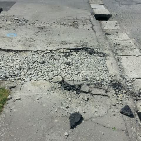 Roading/Streets, a report photo