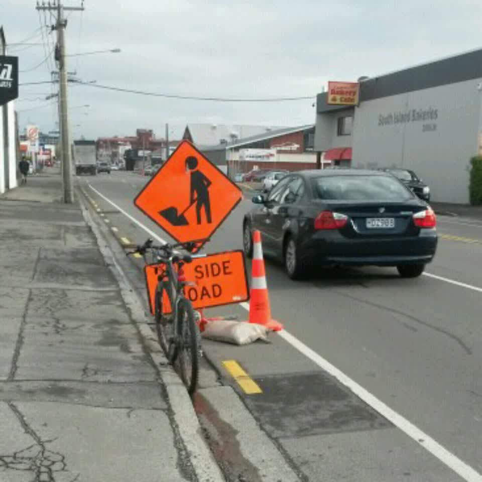 The photograph attached to this roading/streets report