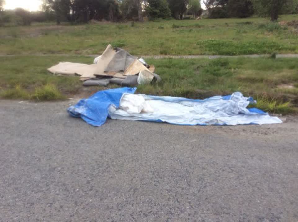 The photograph attached to this rubbish/recycling report