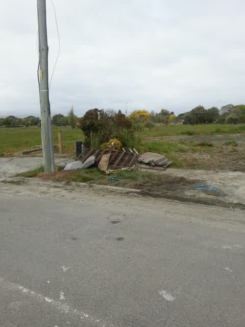 Rubbish/Recycling, a report photo