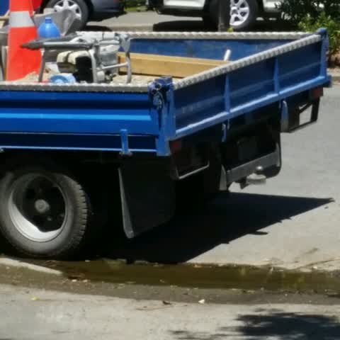 Roading/Streets, a report photo