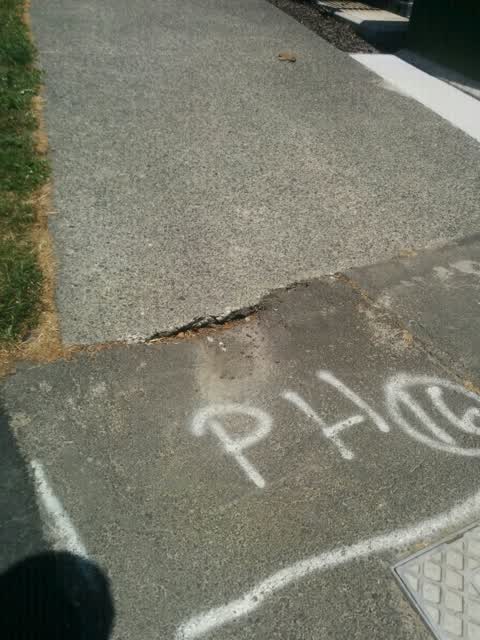 Roading/Streets, a report photo