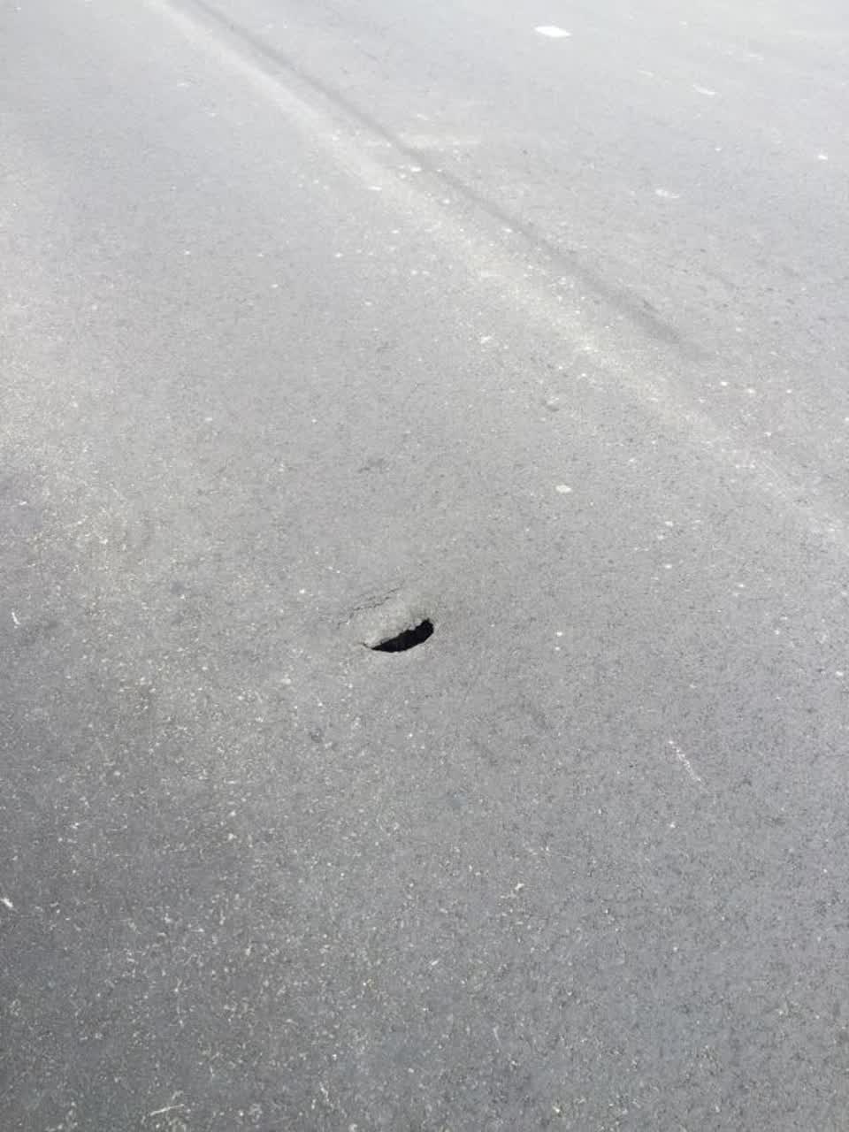 The photograph attached to this roading/streets report