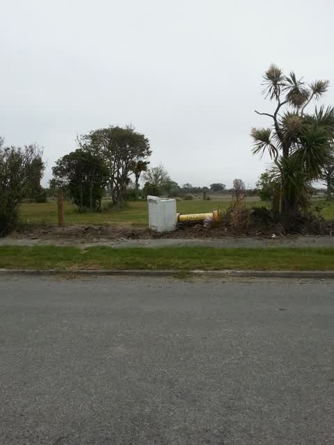Rubbish/Recycling, a report photo