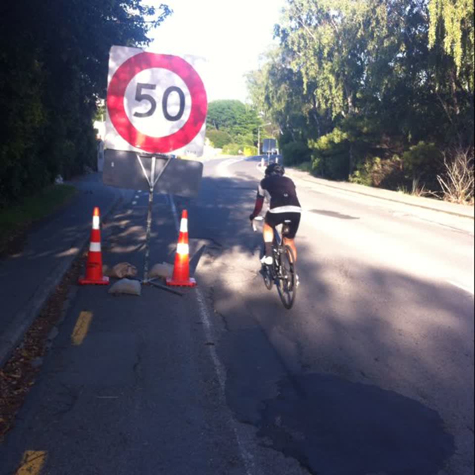 The photograph attached to this roading/streets report