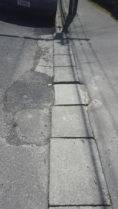 Roading/Streets, a report photo
