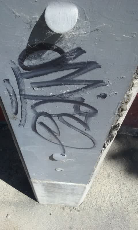 Graffiti, a report photo