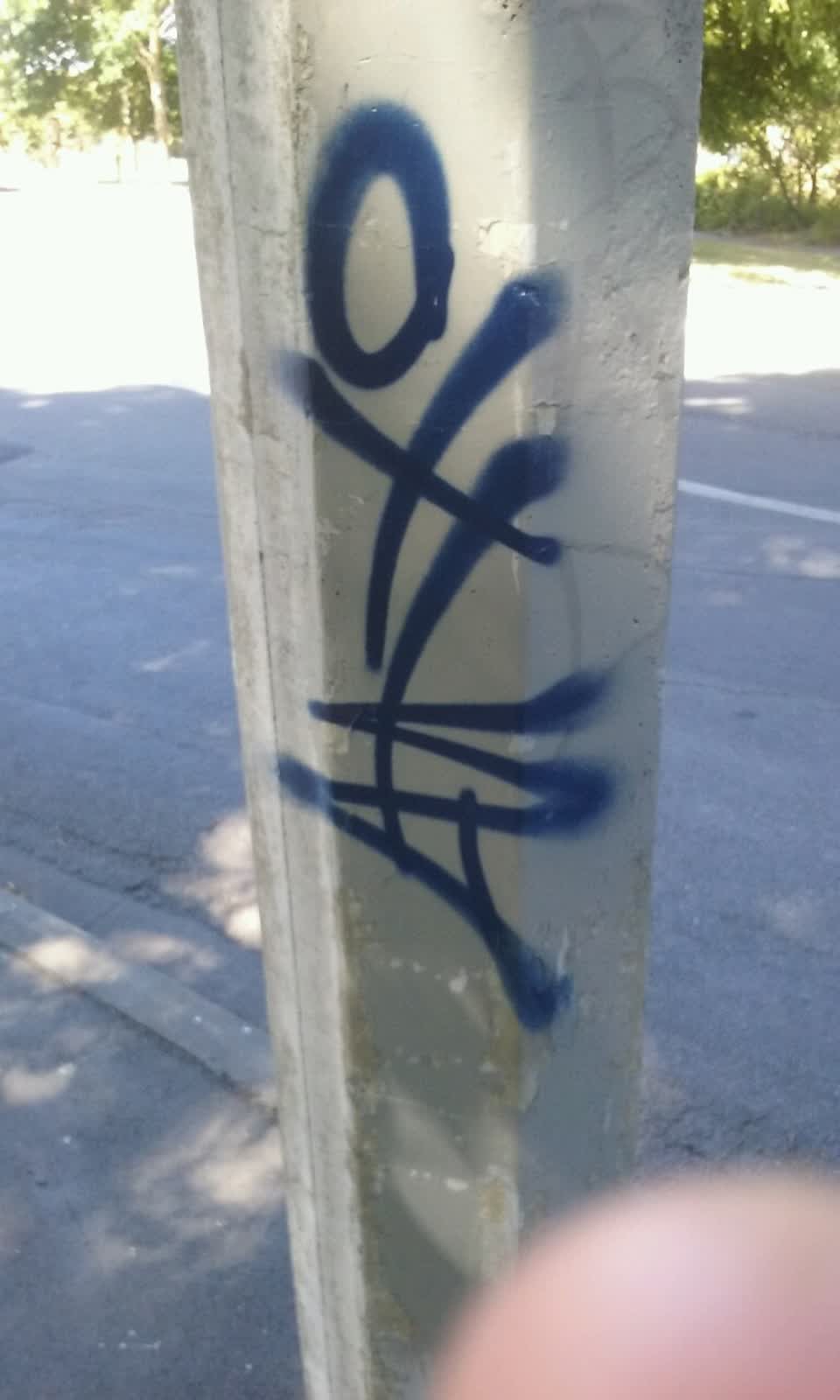 The photograph attached to this graffiti report
