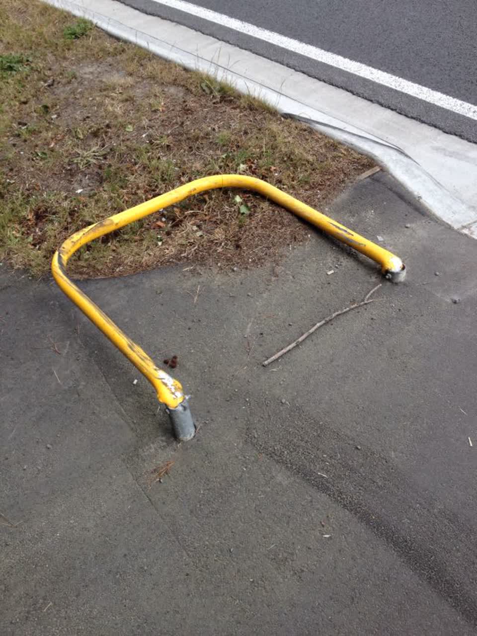 The photograph attached to this roading/streets report