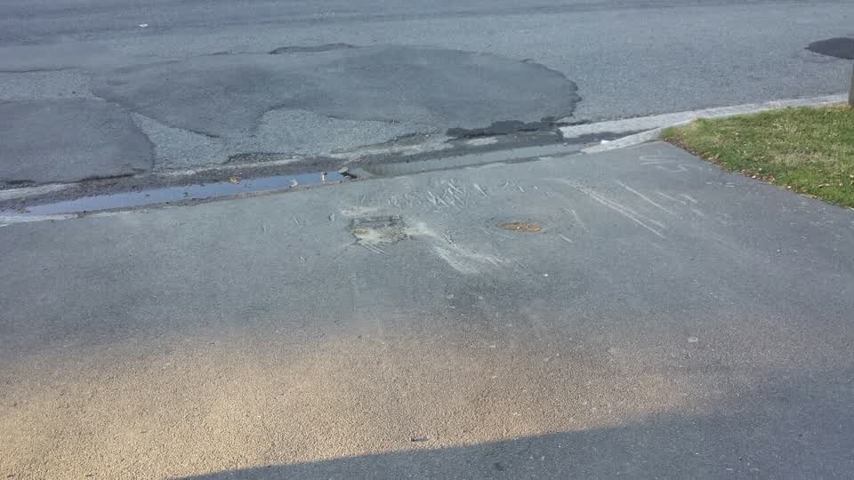 The photograph attached to this roading/streets report