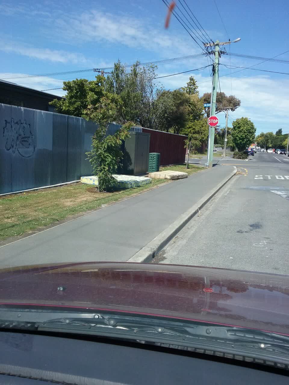 The photograph attached to this roading/streets report