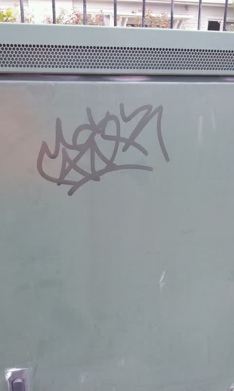 Graffiti, a report photo