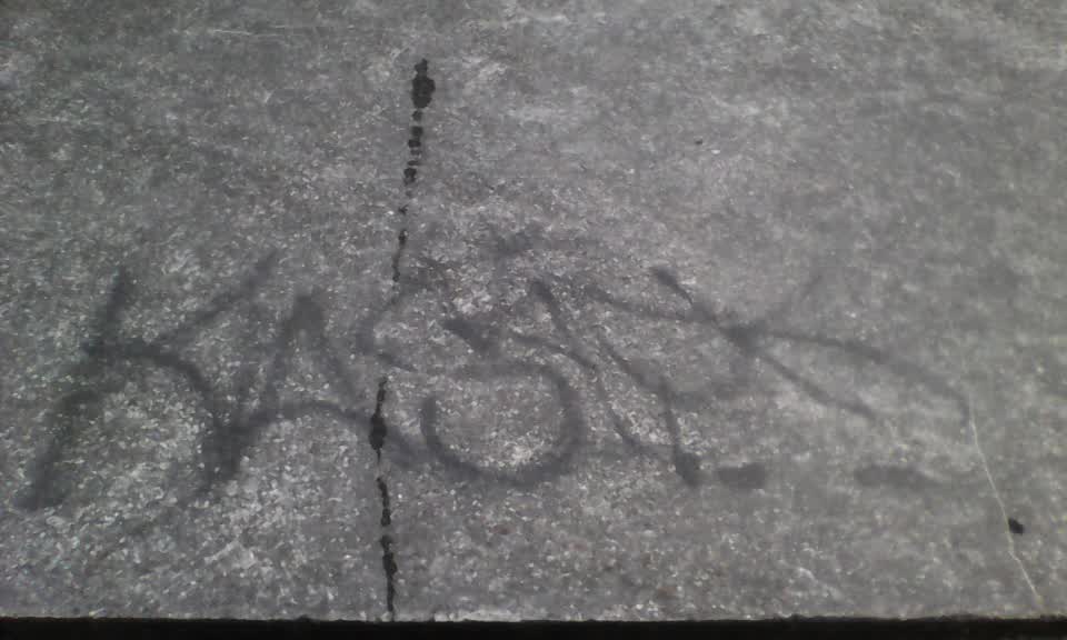The photograph attached to this graffiti report