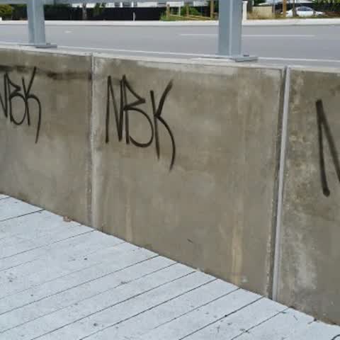 Graffiti, a report photo