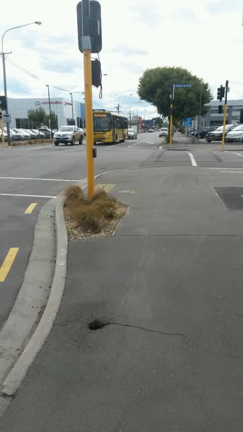 Roading/Streets, a report photo