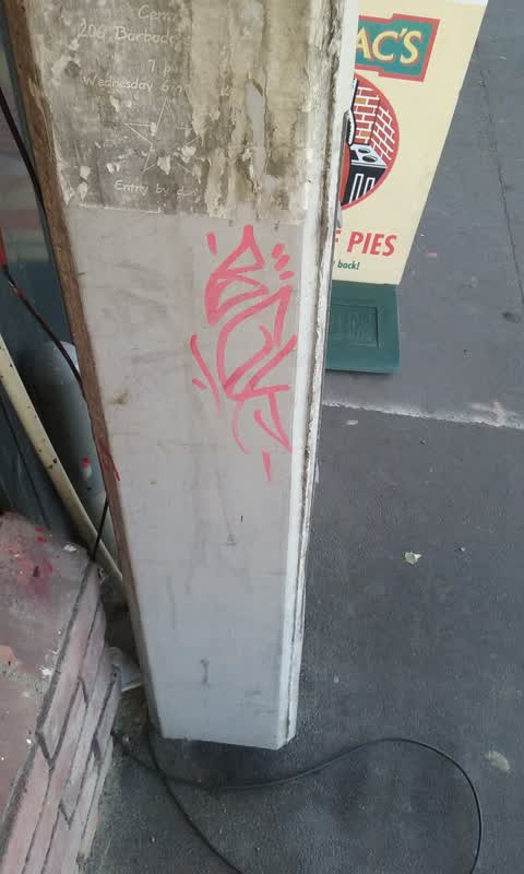Graffiti, a report photo