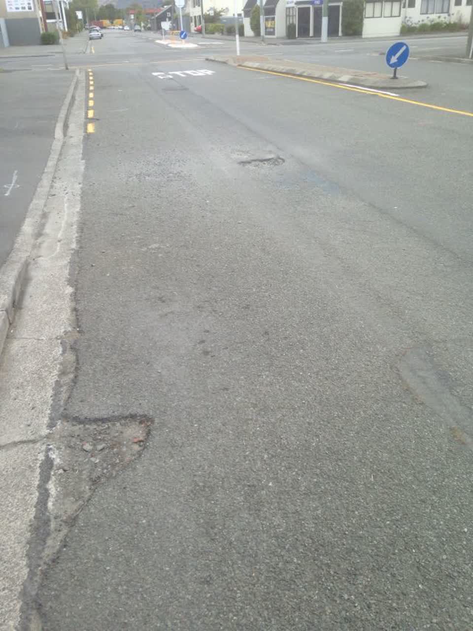 The photograph attached to this roading/streets report