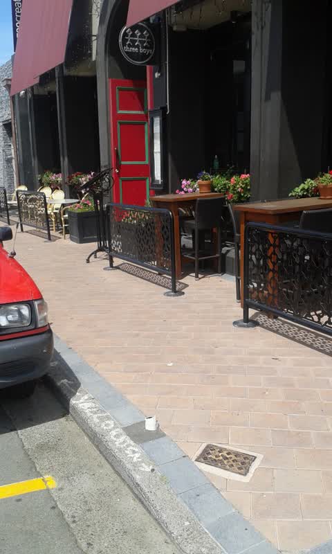 Roading/Streets, a report photo