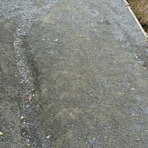 Roading/Streets, a report photo