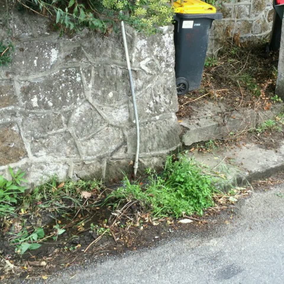 The photograph attached to this water supply report