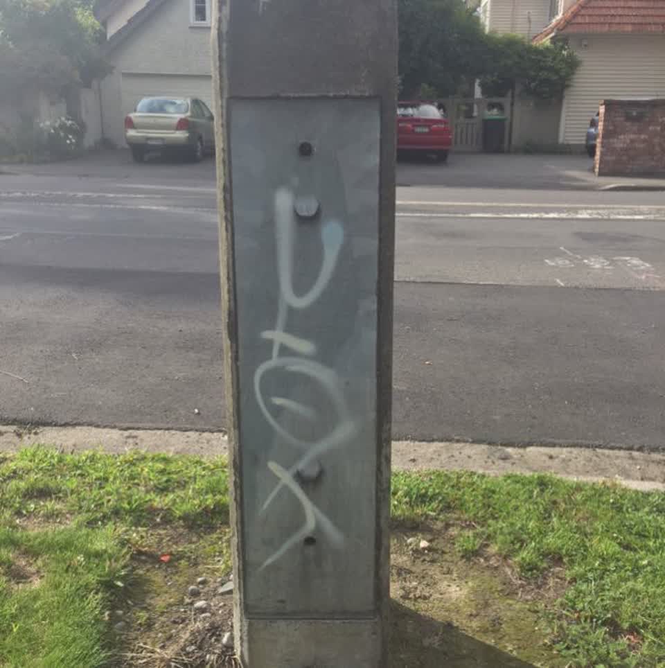 The photograph attached to this graffiti report