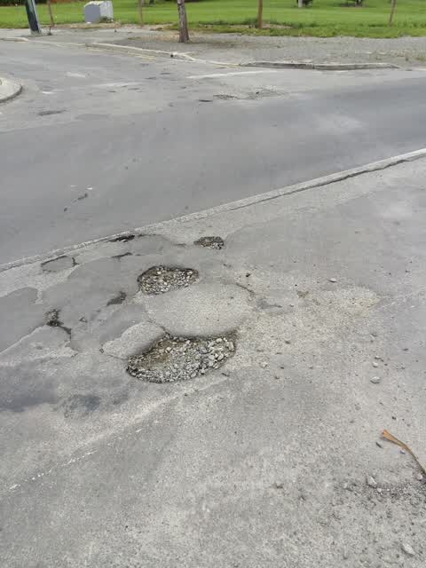Roading/Streets, a report photo