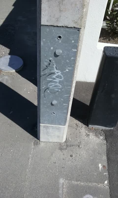 Graffiti, a report photo