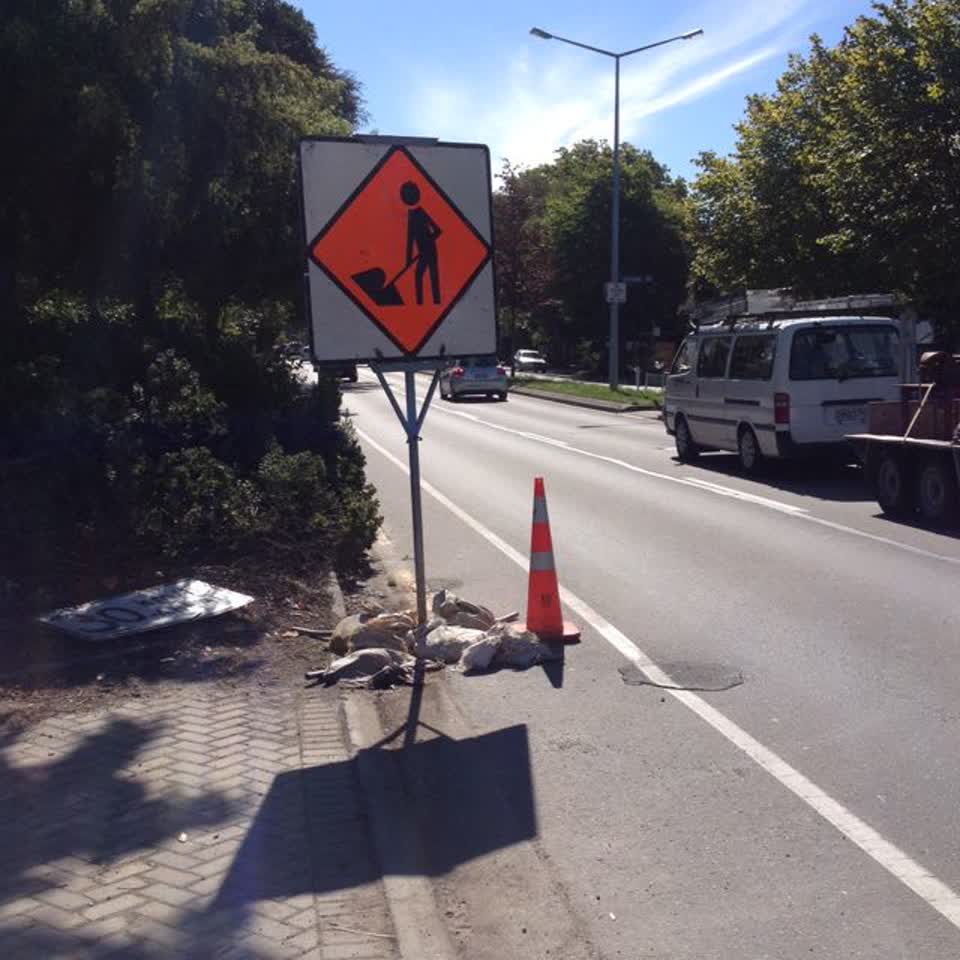 The photograph attached to this roading/streets report