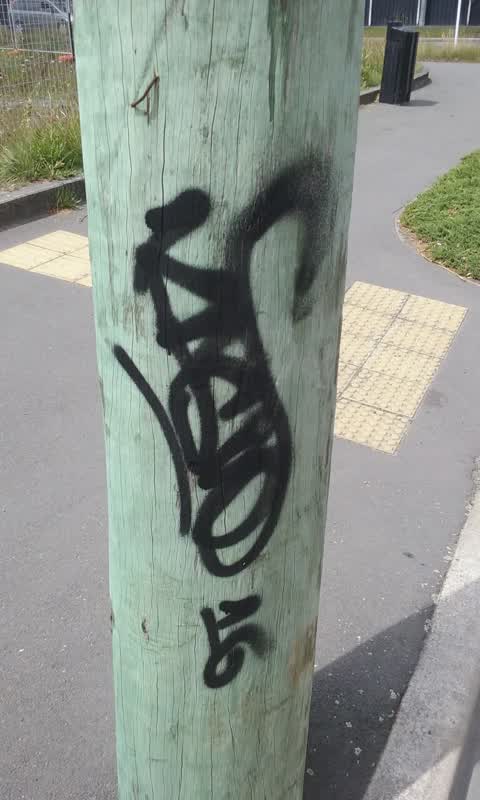 Graffiti, a report photo