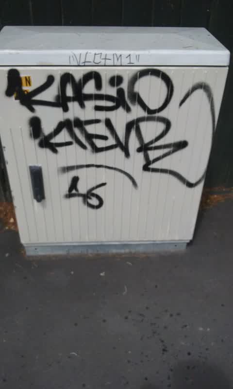 Graffiti, a report photo